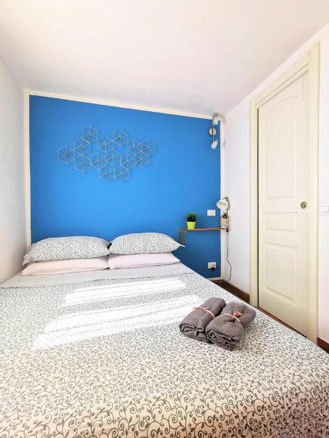 Cinque Terre Sea View Apartment เวอนาซซา ภายนอก รูปภาพ